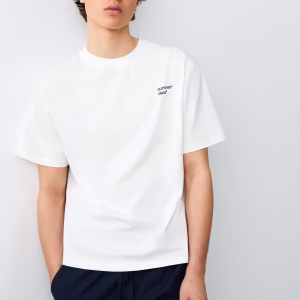 Summer T-Shirt for Teens – Stylish, Comfortable & Perfect for Warm Weather