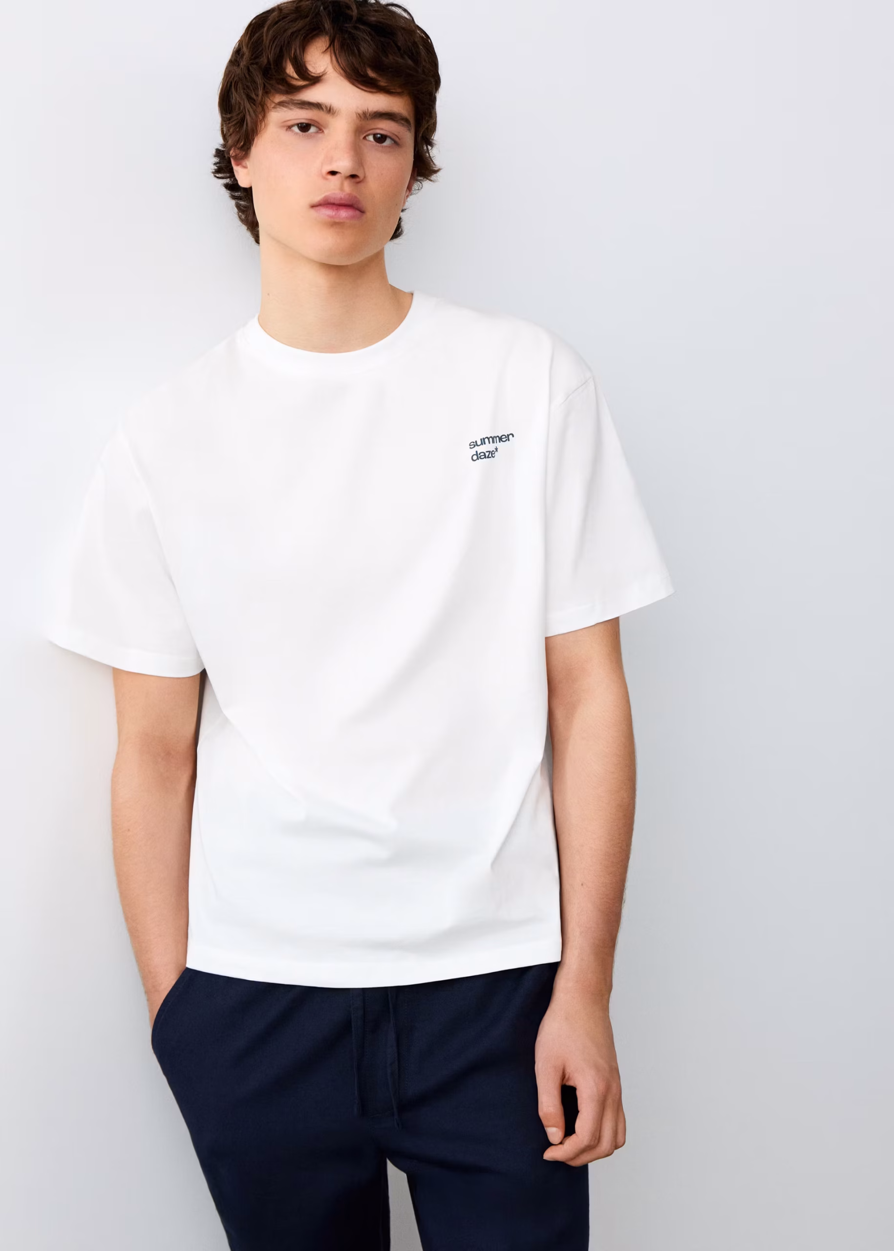 Summer T-Shirt for Teens – Stylish, Comfortable & Perfect for Warm Weather